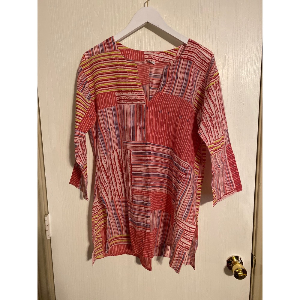Cotton Patchwork Print Tunic Top Red Pink Striped V-Neck 3/4 Sleeve Medium
0248